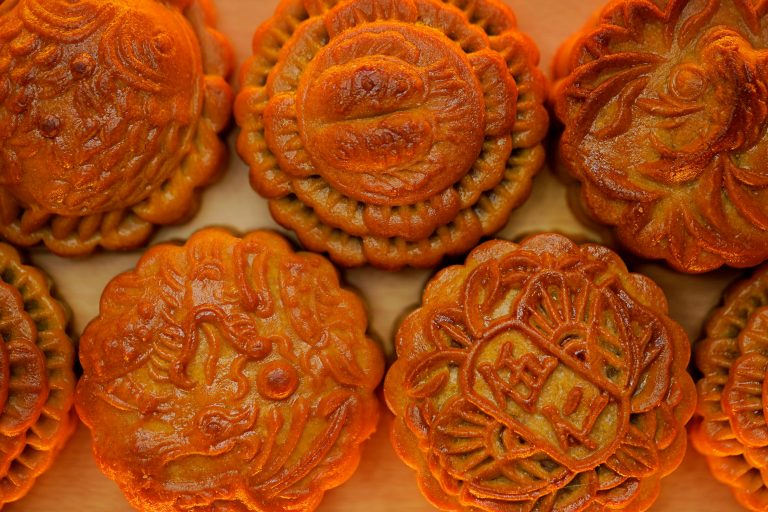 mid-autumn-festival-traditional-mooncake